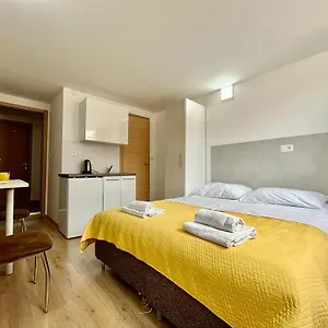 Apartment Roza Pula