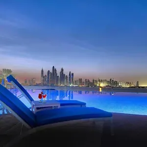 Apartment Oceana Residences, Free & Pool Access Dubai